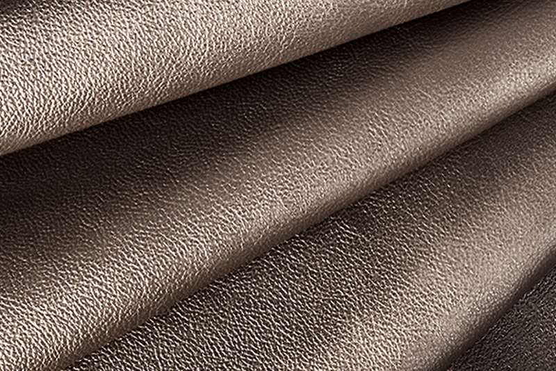 Bronze metallic leather for shoes and bags - Florence KOOIJMAN